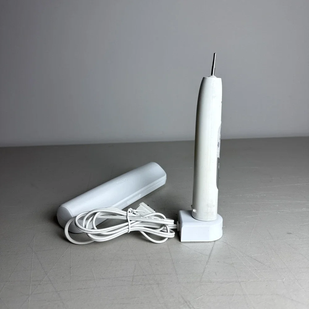 Philips Sonicare ExpertResults Electric Toothbrush WITH Charger & Case (USED)
